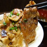 北海道旨いもの居酒屋 ヤマノキ - 甘辛ダレの輝きが美しい