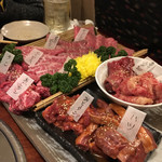 鳥取和牛オレイン55一頭買い専門店 炭火焼肉 さんこう苑 - 