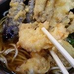 立喰いそば とんがらし - えびリフト