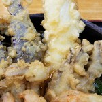 立喰いそば とんがらし - なすといか