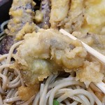 立喰いそば とんがらし - えびリフト