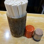 立喰いそば とんがらし - 七味