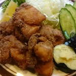 さかえ - 鶏のから揚げ