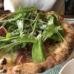 ア フェネステッラ - 