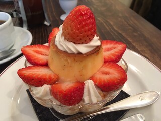 東京で絶品プリンアラモードが楽しめる喫茶店 カフェ10選 食べログまとめ