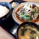 お多幸 - レバニラ定食