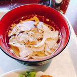 ディナ ギャン ドス - 関西風肉うどん