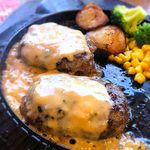 フライングガーデン - (ﾗﾝﾁ) チーズ爆弾ランチ極うまソース クイーンランチ(200g)￥1,099　2019.2.16