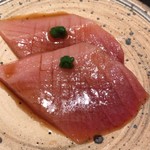 鮨みなと - メジ鮪 血合い岸とトロの間の身