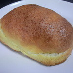 Boulangerie　Sugiyama - バターパン・150円　