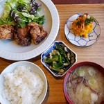 Episuri Shitoron - 日替わりシトロン定食(からあげ)