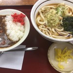 Yamada Udon - 朝カレーセット 300円   うどん大盛変更 70円