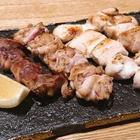 祇園 晩餐 京色 - 焼き鳥盛り合わせ4種（1100円）