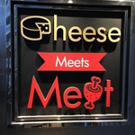 Cheese Meets Meat - 