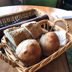 モンサンターブル - 自家製パン