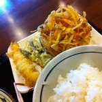 Marugame Seimen - 海老天・野菜天・なす天