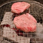 肉匠 くら乃 - タンステーキ