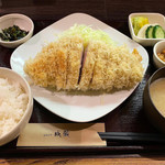 成蔵 - 雪質熟成豚特ロースかつ(200g) 定食 3680円