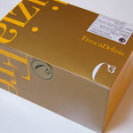 C3 - 横浜そごうのケーキショップ「シーキューブ」の箱