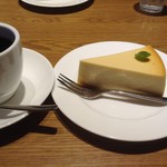 今万人珈琲 - チーズケーキ