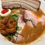 NAKAGAWA わず - 限定麺 濃厚海老白湯ラーメン(´∀｀)/ 麺大
      レザークリスピーチャーシュー☆★★☆