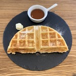 TOCORO CAFE & BAR - ハーフワッフル バターメープル