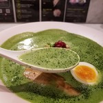 メンショー サン フランシスコ - 抹茶鶏白湯らぁめんのスープ