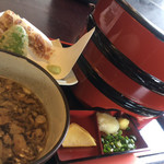 麦の香り - 湯気立ち昇る釜揚げ