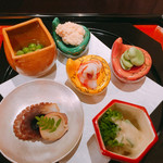 壽山 - イイダコ煮、鯛の子煮、車海老、うすい豆、ソラマメ、菜の花とホタテの胡麻クリーム、