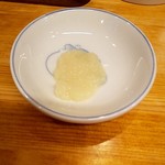麺や はじめ - おろしニンニク(￣ー￣)ﾆﾔﾘ