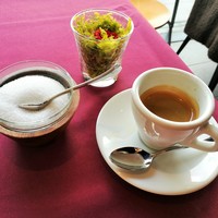 ボーン グランデ アリア - お手頃ランチでもドリンク付き、ふくよかな風味で香ばしい深みのあるエスプレッソ