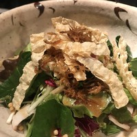 湯葉と有馬じゃこのサラダ