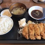 丼べえ - とんかつ定食＝７５０円 税込