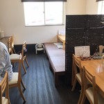 丼べえ - 店内はこんな感じ