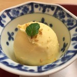 御料理 ひさまつ - 白胡麻アイス