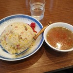 ラーメン　ますみ - 焼めし大盛り