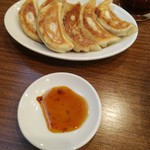 ラーメン　ますみ - ぎょうざ