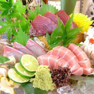 海鮮をはじめとする旬食材を美味しく♪ビール、ハイボールが安い