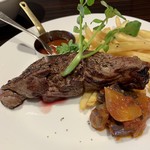 QUEENS STEAK - 