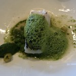 El Celler de Can Roca - Semi cured hake, juice of its bones, asparagus and rocket pesto, and grilled piparras and rocket oil