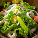 Mikawaya - ヤリイカと春野菜のサラダ