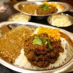 ロストコーナー - キーマカレー