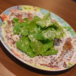 ワインバー バッカス - 森小田桐牧場直送、馬肉のカルパッチョルッコラとチーズと一緒に（１，１００円）２０１９年２月