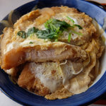 富士アイス 東店 - カツ断面