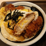 とんかつ 松のや 石和店 - カツ断面