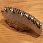 鮨 さかい - カンヌキ、塩〆で・食感もよく旨みを感じる品。