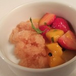 ヴィラ・デル・ソル - グワバのフラッペ 苺のチンザノ