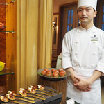 ラ・ベ - 細川雅正／パティシエ　 ヌーベル・パティスリー・デュ・ジャポン技術コンクール・金賞など、多数受賞