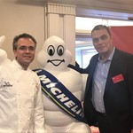 ラ・ベ - 左：クリストフ・ジベール「ラ・ベ」料理長　　右： コンラド・トロンプ「リッツカールトン大阪」総料理長