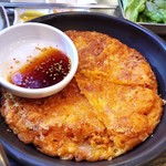 韓国家庭料理 イタロー - チーズキムチチヂミ
